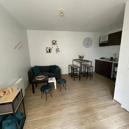 Port De Apartment Caen
